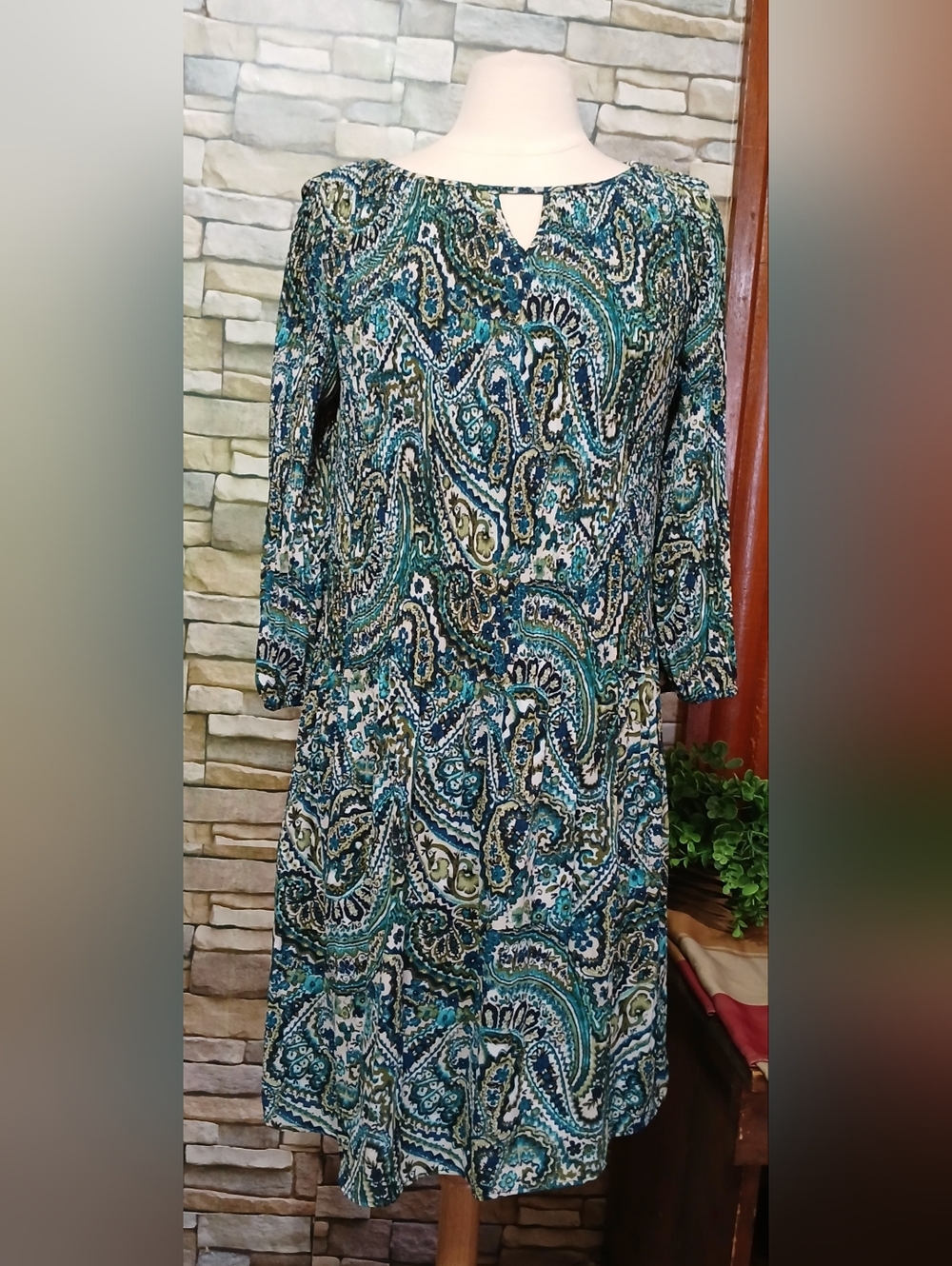 New With Tags Connected Apparel Flowy Midi Dress Medium Boho Swirl Print